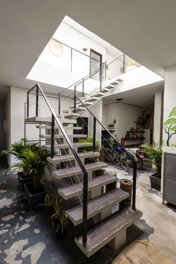 World Walkers, Siem Reap Apartman Kültér fotó